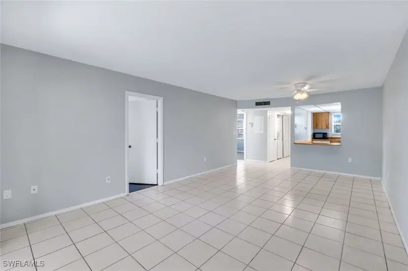 Picture of 499 Forest Lakes Blvd 312, Naples FL 34105