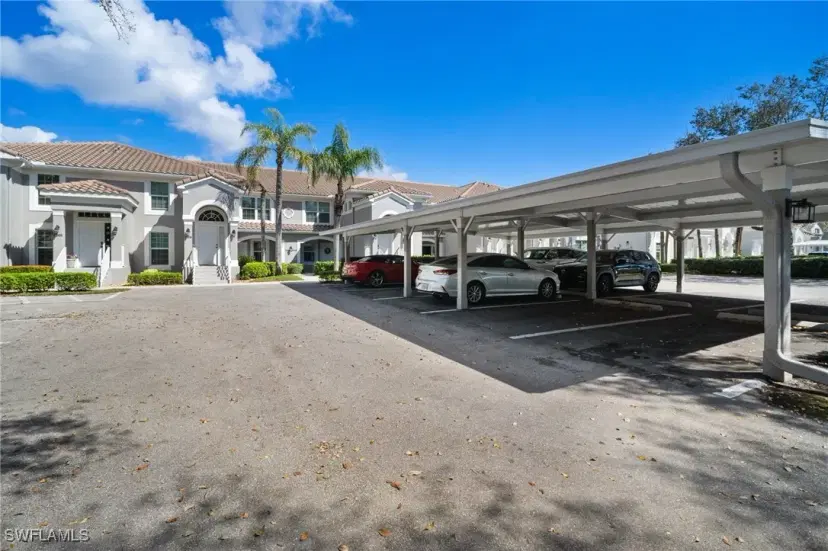 Picture of 9281 Spring Run Blvd 2607, Estero FL 34135