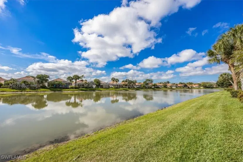 Picture of 3142 Andorra Ct, Naples FL 34109