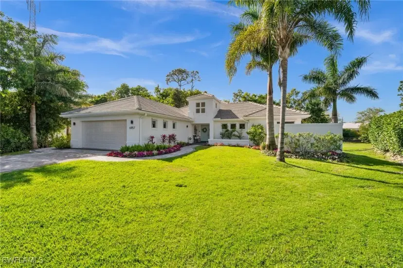 Picture of 6857 Mill Run Cir, Naples FL 34109