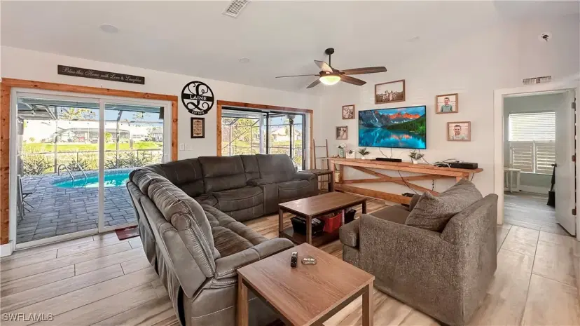 Picture of 17494 Meadow Lake Cir, Fort Myers FL 33967