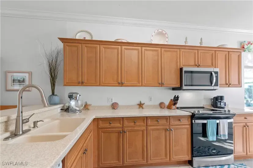 Picture of 8261 Pathfinder Loop 730, Fort Myers FL 33919