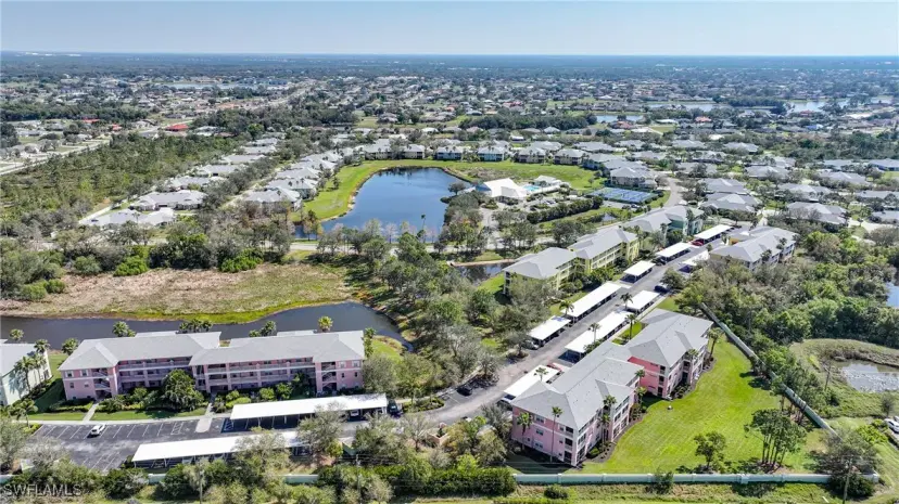 Picture of 2061 Willow Hammock Cir 105, Punta Gorda FL 33983
