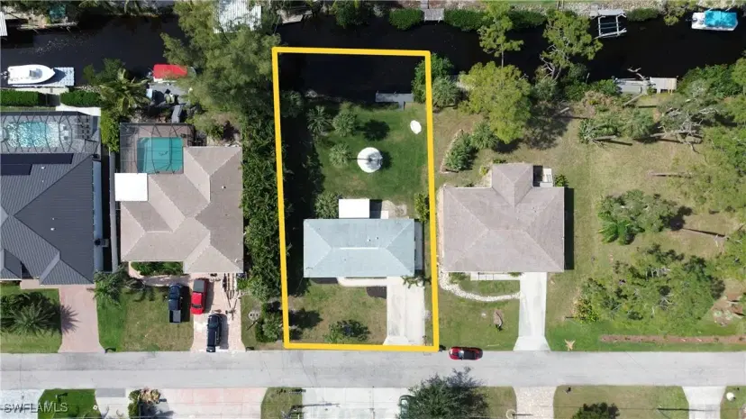 Picture of 27261 J C Ln, Bonita Springs FL 34135