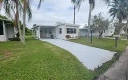 Picture of 25 SE Flamenco Way, Port St Lucie, FL 34952
