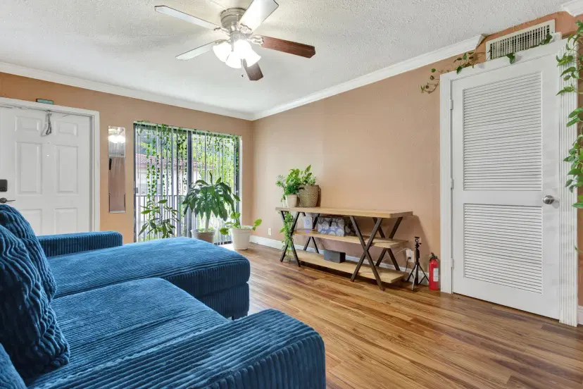 Picture of 10852 Royal Palm Boulevard 10852, Coral Springs FL 33065