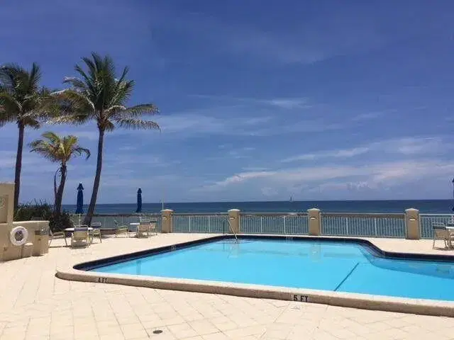 Picture of 3475 S Ocean Boulevard 210, Palm Beach FL 33480