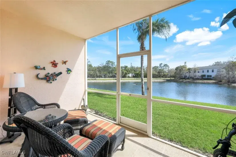 Picture of 3250 Cypress Glen Way 404, Naples FL 34109
