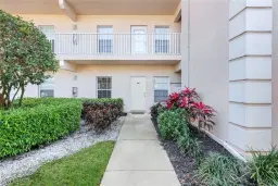 Picture of 3250 Cypress Glen Way 404, Naples, FL 34109