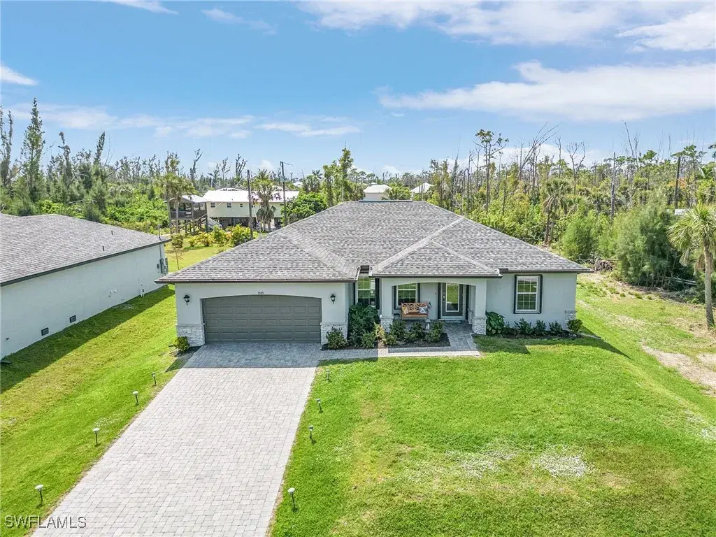 Picture of 3505 Mango St, St. James City, FL 33956