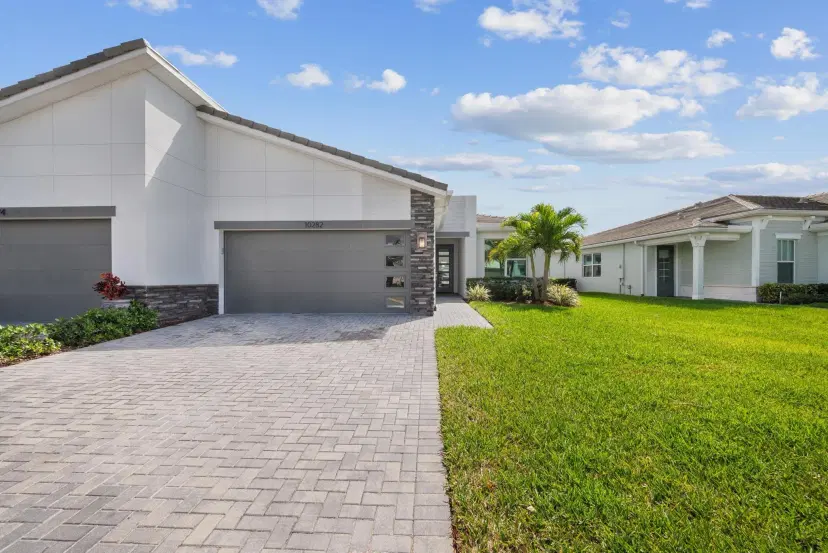 Picture of 10282 SW Corvus Lane, Port St Lucie FL 34987
