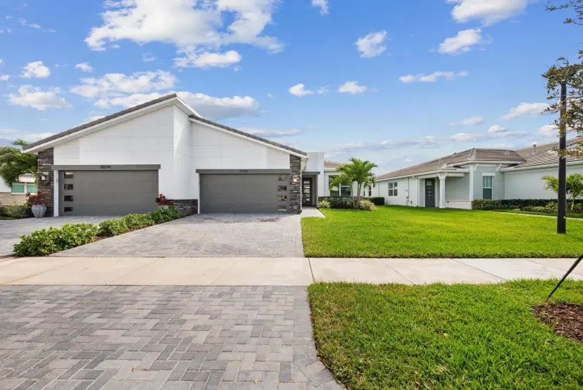 Picture of 10282 SW Corvus Lane, Port St Lucie FL 34987