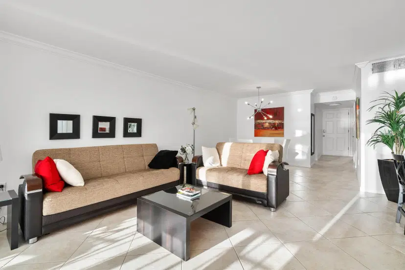 Picture of 4266 Deste Court 202, Lake Worth FL 33467