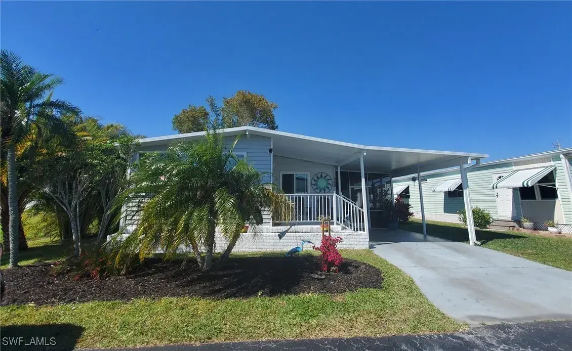 Picture of 640 Future Dr, North Fort Myers, FL 33917