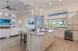 Picture of 6424 Pembroke Way, Naples, FL 34113
