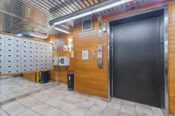 Picture of 2802 N 46Th Avenue B513, Hollywood, FL 33021