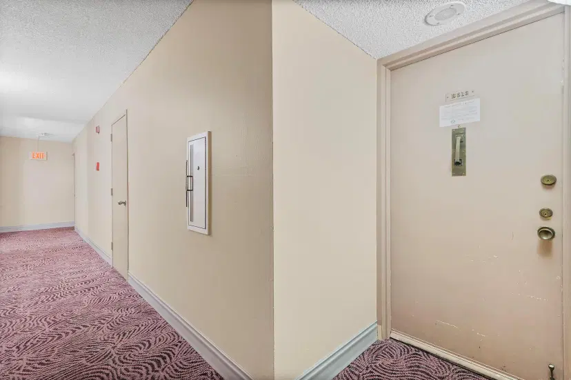 Picture of 2802 N 46Th Avenue B513, Hollywood FL 33021