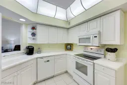 Picture of 1175 Partridge Ln 102, Naples, FL 34104