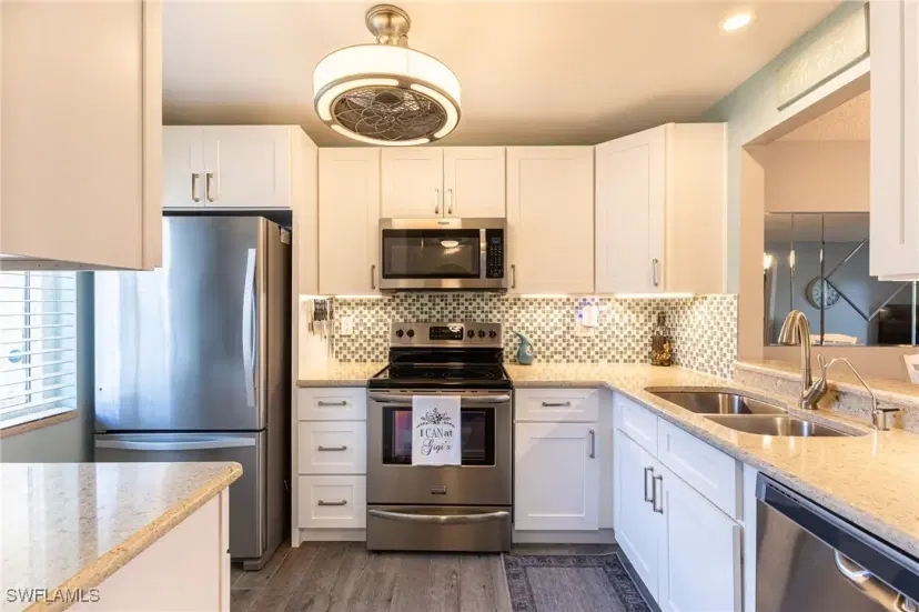 Picture of 6184 Michelle Way 125, Fort Myers FL 33919