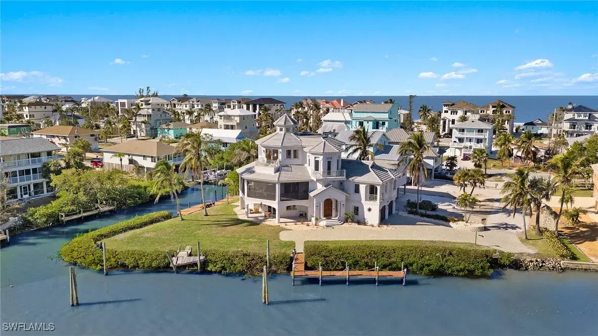 Picture of 6000 Seagrape Ln, Bonita Springs, FL 34134