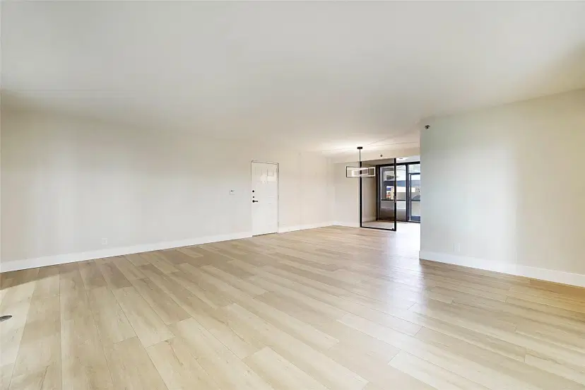 Picture of 7186 Promenade Dr 101, Boca Raton FL 33433