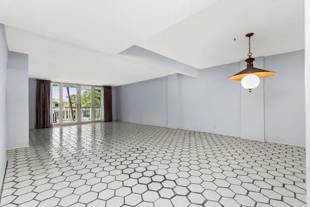 Picture of 100 Worth Avenue 415, Palm Beach FL 33480