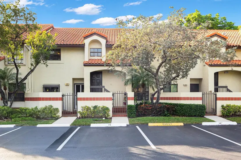 Picture of 410 Republic Court 410, Deerfield Beach FL 33442