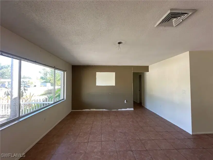 Picture of 13449 5Th St, Fort Myers FL 33905