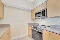 Picture of 616 Clearwater Park Road 907, West Palm Beach, FL 33401