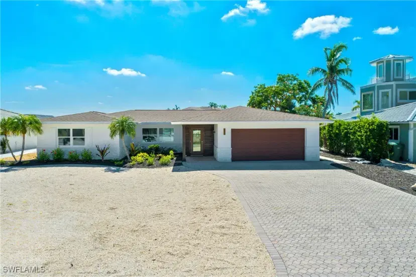 Picture of 292 3Rd St, Bonita Springs FL 34134