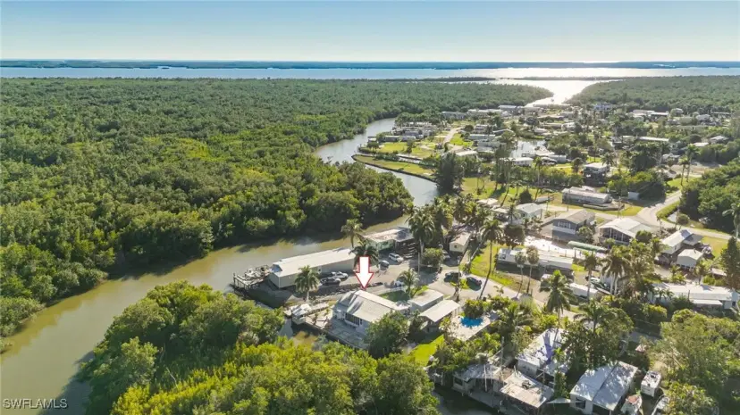 Picture of 11 Spoonbill Ave, Everglades City FL 34139