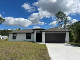 Picture of 2102 Robert Ave, Alva, FL 33920