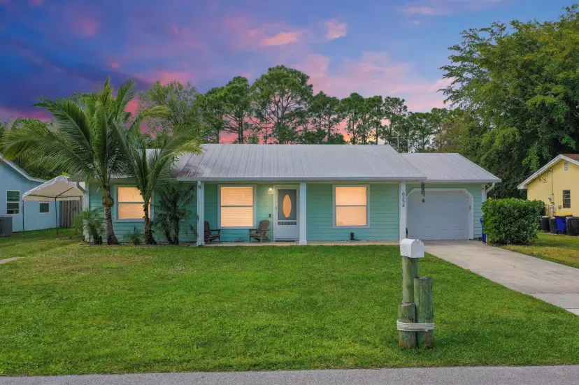 Picture of 6354 SE Vista Avenue, Stuart FL 34997