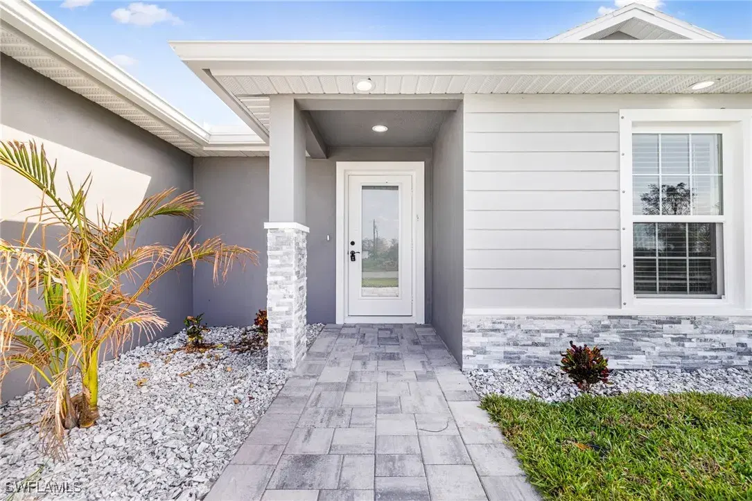 Picture of 16098 Overdale Ct, Punta Gorda, FL 33955