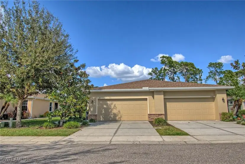 Picture of 20585 Chestnut Ridge Dr, North Fort Myers FL 33917