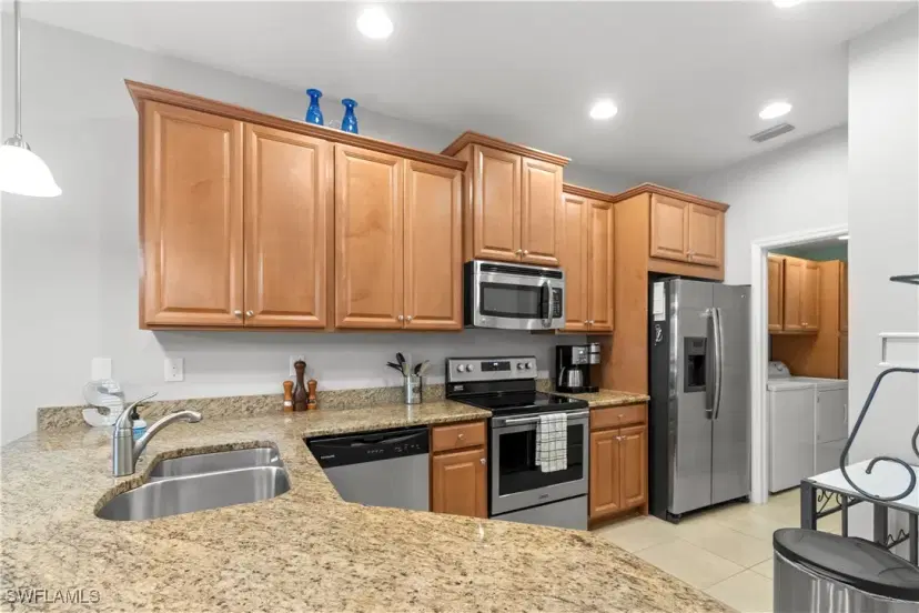 Picture of 20585 Chestnut Ridge Dr, North Fort Myers FL 33917