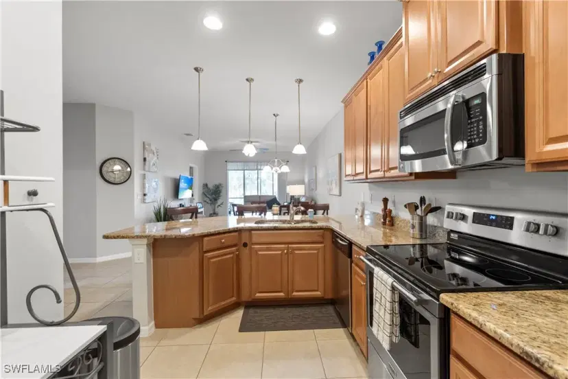 Picture of 20585 Chestnut Ridge Dr, North Fort Myers FL 33917