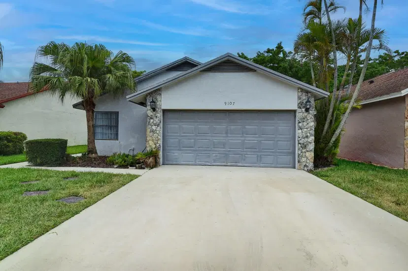 Picture of 9107 Chatsworth Cascades Circle, Boca Raton FL 33434