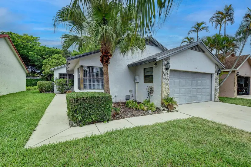 Picture of 9107 Chatsworth Cascades Circle, Boca Raton FL 33434