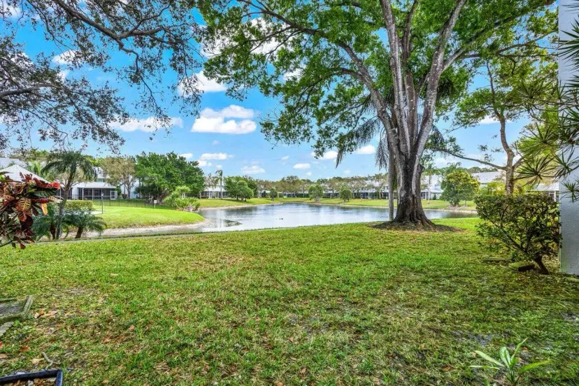 Picture of 6109 Old Court Road 238, Boca Raton FL 33433