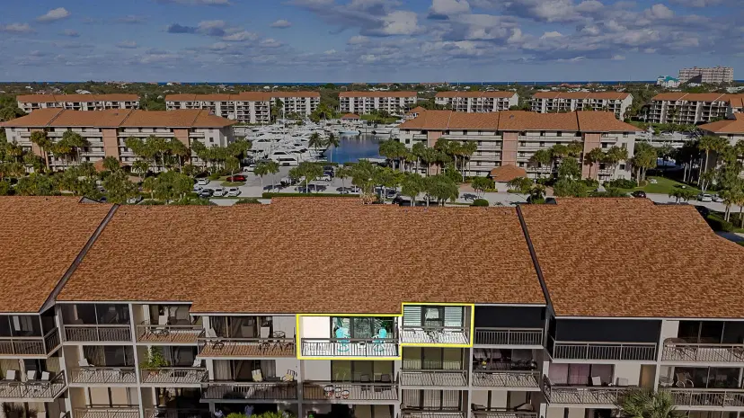 Picture of 2101 Marina Isle Way 503, Jupiter FL 33477