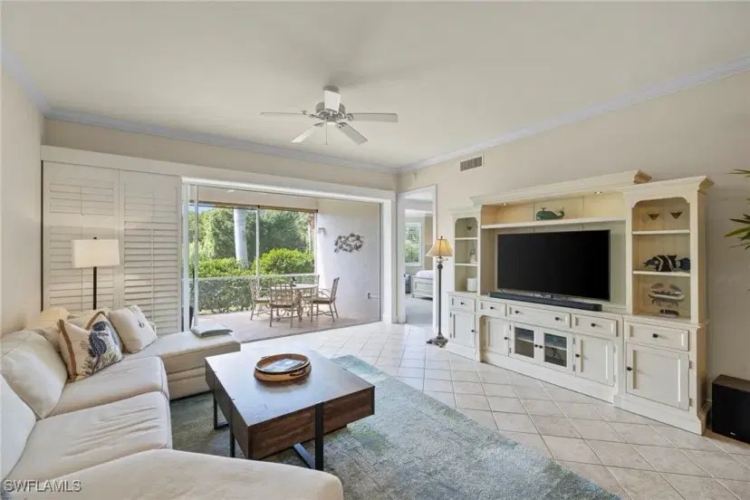 Picture of 4700 Yacht Harbor Dr 612, Naples FL 34112