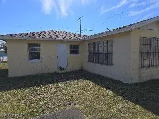 Picture of 3103 Saint Charles St, Fort Myers FL 33916