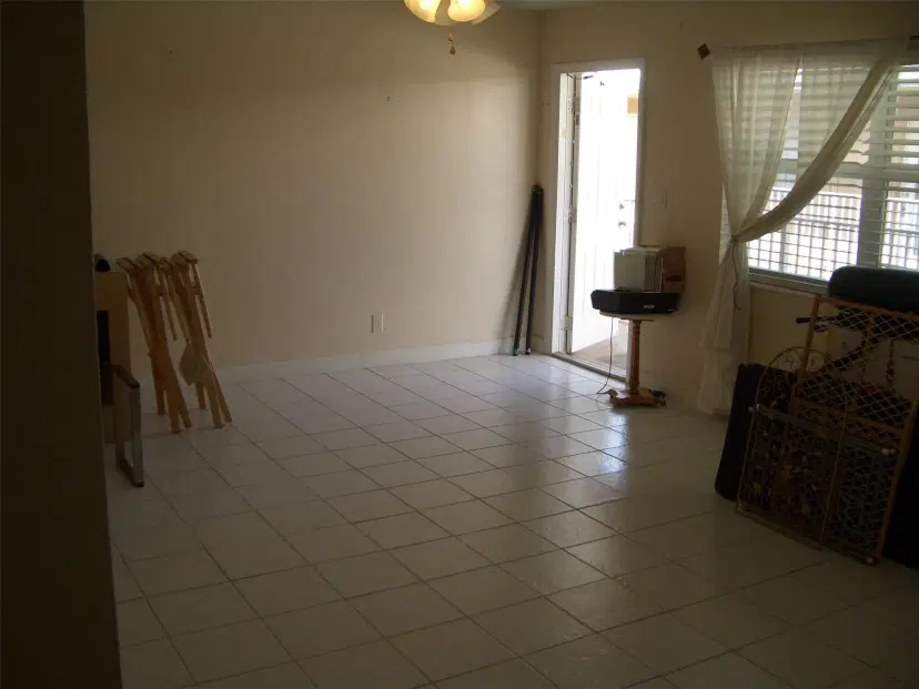 Picture of 2737 NE 28Th St 7W, Lighthouse Point FL 33064