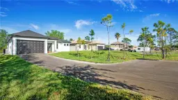 Picture of 4445 22Nd St Ne, Naples, FL 34120