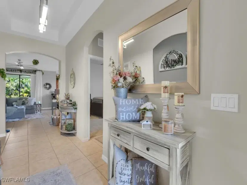 Picture of 821 SW 17Th St, Cape Coral FL 33991
