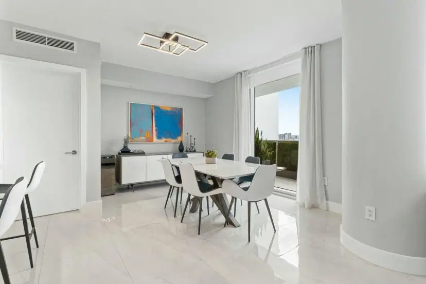 Picture of 1180 N Federal Highway 1409, Fort Lauderdale, FL 33304