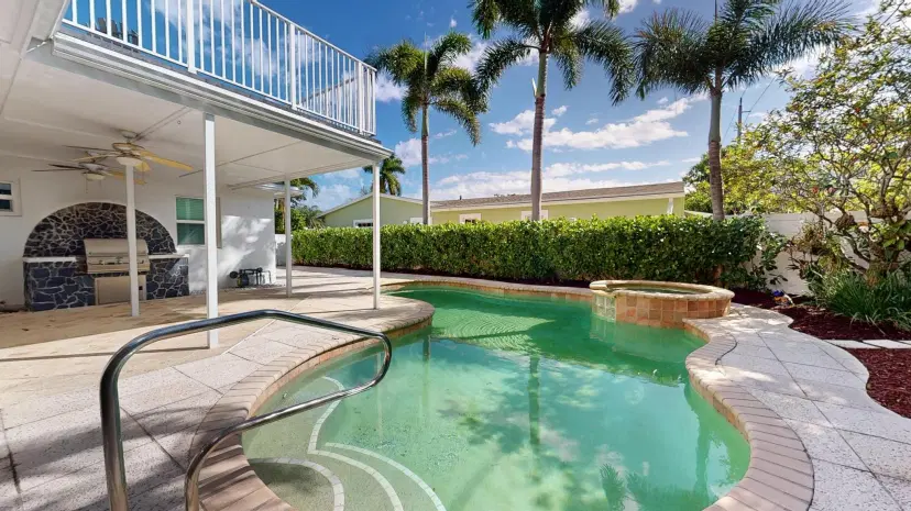 Picture of 210 Gregory Road, West Palm Beach FL 33405