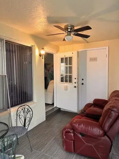 Picture of 104 Lake Pine Circle B-1, Greenacres FL 33463