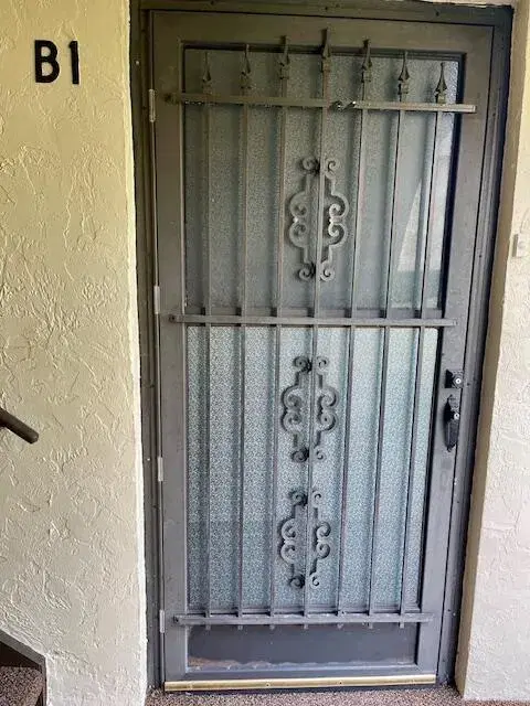 Picture of 104 Lake Pine Circle B-1, Greenacres FL 33463